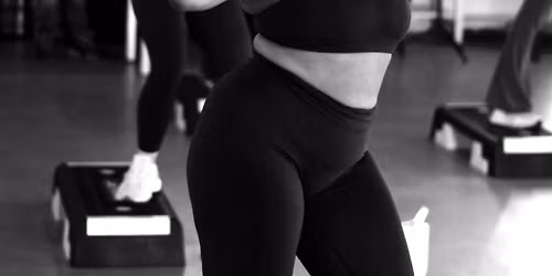 Khloe & Maka - White Party Step Edition