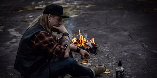 JYK\u00c4, 28.11, Turku, John Scott\u00b4s Aurakatu