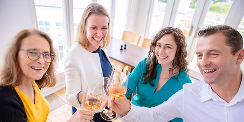 Erfolgsgeschichten und Fuck-Ups - Weinabend zum Jahresausklang