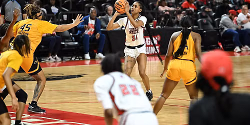 Parking Southern Miss Lady Golden Eagles at Louisiana Ragin' Cajuns Womens Basketball