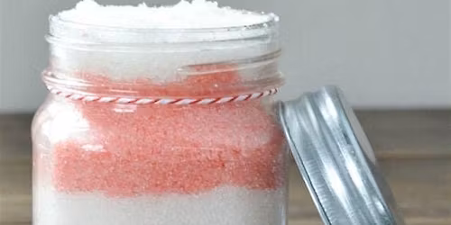 Peppermint Glow: A DIY Natural Sugar Scrub Experience