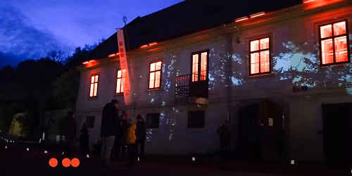 Du\u0161i\u010dkov\u00fd ve\u010der v z\u00e1mku a podz\u00e1m\u010d\u00ed