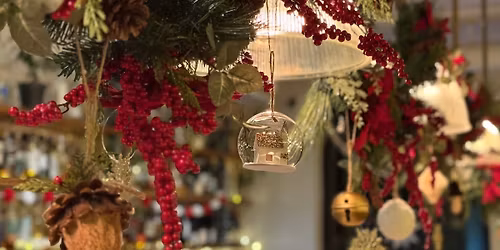 Holiday Pop Up Bar at Lake Superior Brewing 