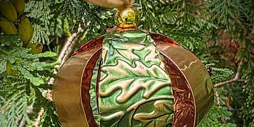 Copper Class - ornament at The Vineyard at Hershey