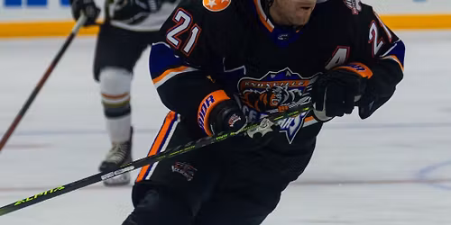 Knoxville Ice Bears at Fayetteville Marksmen at Crown Complex - Crown Coliseum