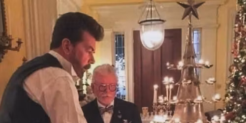 Old World Christmas Candlelight Tour