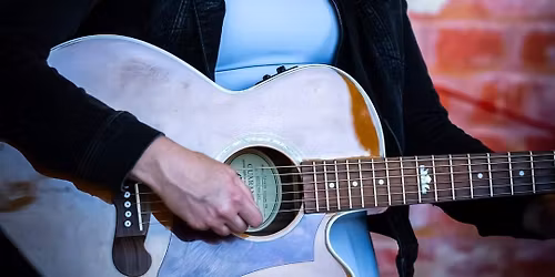 Lindsay Shanks at Vintage Grounds Coffeehouse