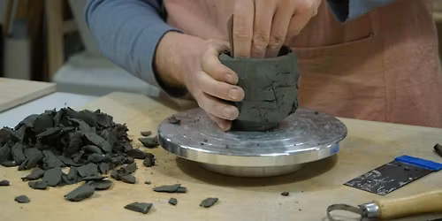 Hands in Clay \u2013 Workshop Creativo di Ceramica