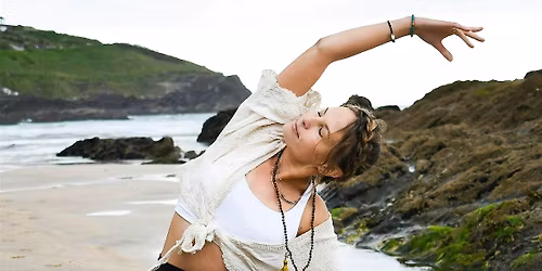 Yoga life drawing special with Hannah Lenton (model will be dressed)