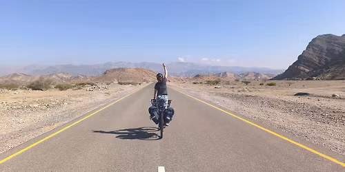 Spotkanie z Agat\u0105 St\u0119pnik - d\u0119bnowsk\u0105 podr\u00f3\u017cniczk\u0105!