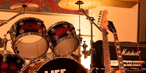 In concert: Life in the Past Lane