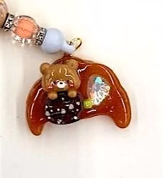 Bead Bar+UV\/LED Resin: Croissant Shaker Keychain - Mapunapuna