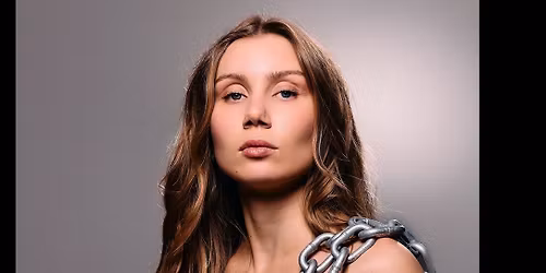 ELLA MARIE - med fullt band & det samiske koret OSLOVE JUOIGANSIIDA