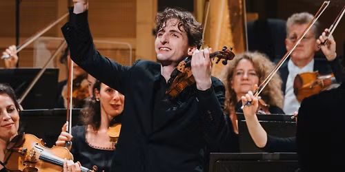 Youth Orchestra Flanders & Joshua Brown \/ Stravinsky, Shostakovich & Brewaeys