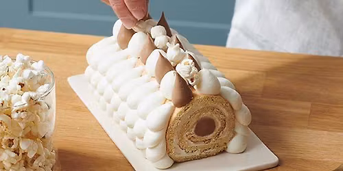 Atelier B\u00fbche Express \u00e0 l'Ecole Gourmet de la Cit\u00e9 du Chocolat Valrhona