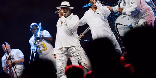 Earth, Wind & Fire Experience by Al McKay