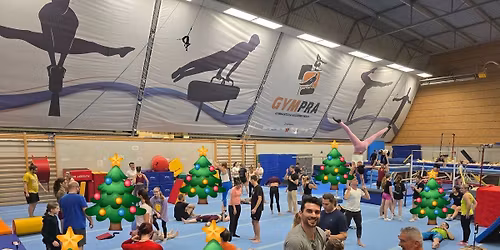 Let's fly into Christmas, Acro Jam in Gympra\u2078