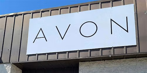 Red, White & Beautiful--The Avon Store Turns One!