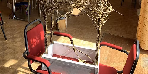 Willow weaving reindeer sculpture workshop