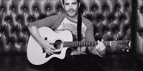 Dustin Yager at Roosters Ballantyne 