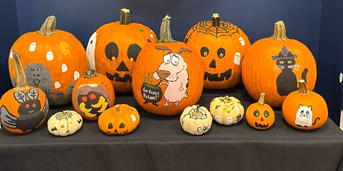 Reserve your spot for Pumpkin Paint & Sip on Tuesday, October 20 at Vino & Tap