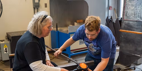 SOLD OUT | Hot Glass Workshops: Solid Eggs