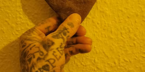 STEPHANUS STEINIGEN IN DER HEILEN WELT