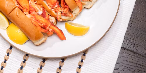 Cousins Maine Lobster at Pizzi Farm