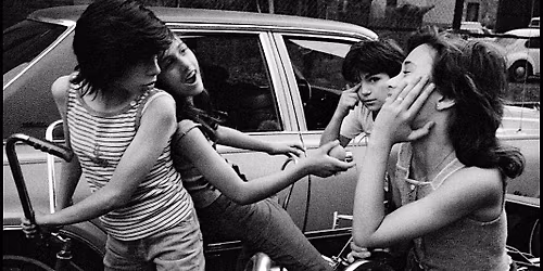 Philosophy Caf\u00e9 : What Friendship Means in Today's Tumultuous Times