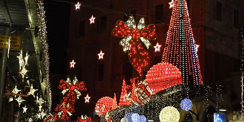 \u0415\u043b\u043a\u0438 \u0434\u043b\u044f \u0432\u0437\u0440\u043e\u0441\u043b\u044b\u0445 \u0432 \u0418\u0435\u0440\u0443\u0441\u0430\u043b\u0438\u043c\u0435 \u0432 \u0420\u043e\u0436\u0434\u0435\u0441\u0442\u0432\u043e