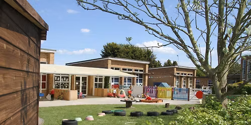 Beccles Primary Academy Early Years Open Evening - Christmas Crafts