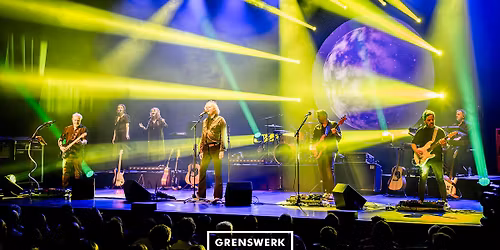 Pink Project in Poppodium Grenswerk