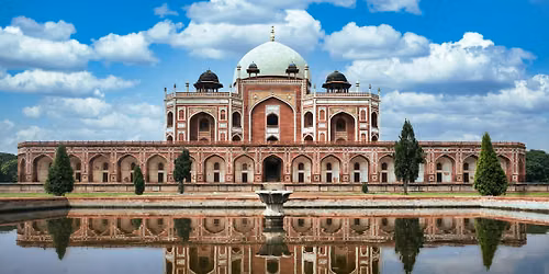  Northern India: A Confluence of Color and Ornament