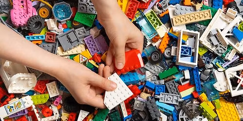 Build it! Lego building challenge