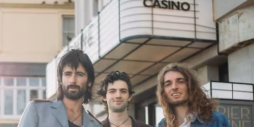 The Gulls Live @ Frenchs