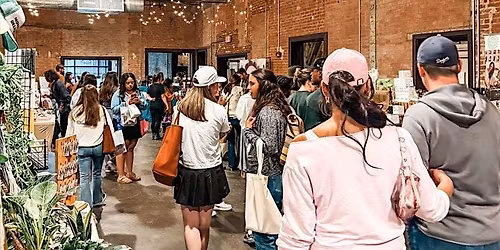 Holiday Vibe Artisan Markets | DALLAS