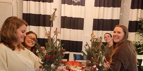 Jingle & Mingle: Tabletop Trees & Wine, Boomdyada @ the Cherry Road Winery