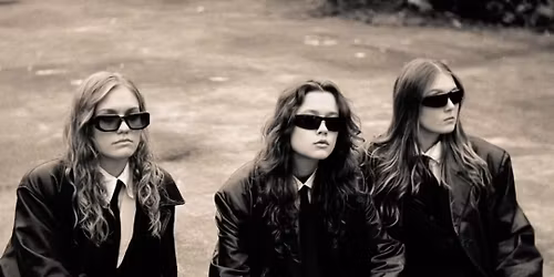 Svart Rid\u00e5 p\u00e5 Festaurang