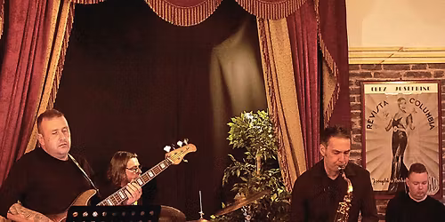 Shalala @ The Globe, Newcastle 