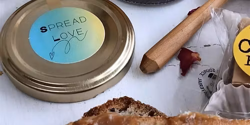 Sweet Argentinian Sunday: Alfajores & Pancakes