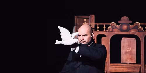 Ma\u017easis karalius Gruodis arba Paslaptingas Ren\u0117 Magrito pasaulis\u201d