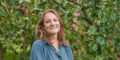 Kate Bradbury - One Garden Against the World