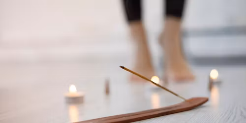 Uuden vuoden naistenpiiri & jooga 