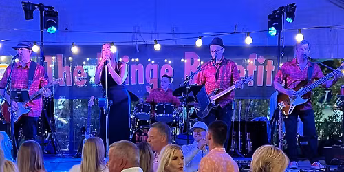 Halloween Show & Costume Contest!