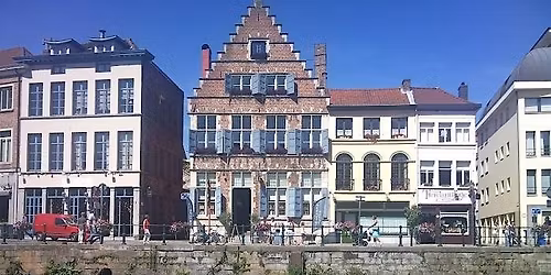 An Epic Scavenger Hunt! - Ghent Giggles & Goblets Galore