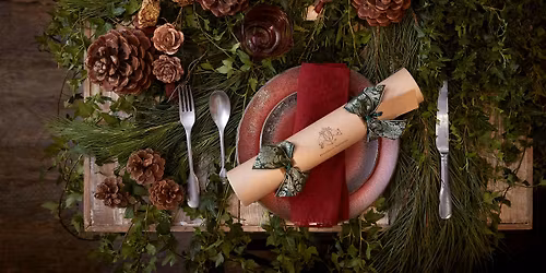 Petersham Christmas Crackers Workshop