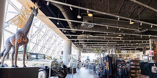 Holiday Trunk Show Event