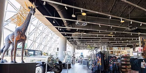 Holiday Trunk Show Event