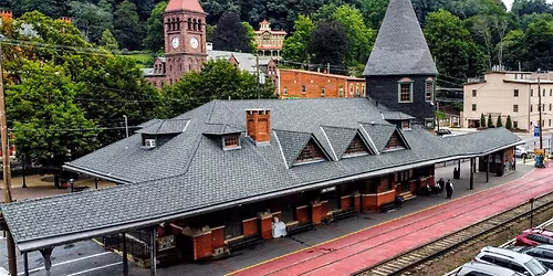 Jim Thorpe, Pa: On Your Own