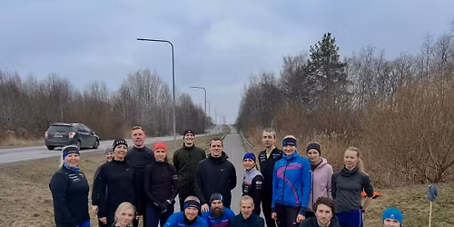 WellRun jooksutreening J\u00e4rvel, Merko parkla. (Treener Taivo P\u00fci)